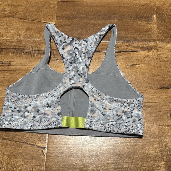 Lululemon Top Speed Bra Petite Fleur Silver Spoon - Picture 4 of 6